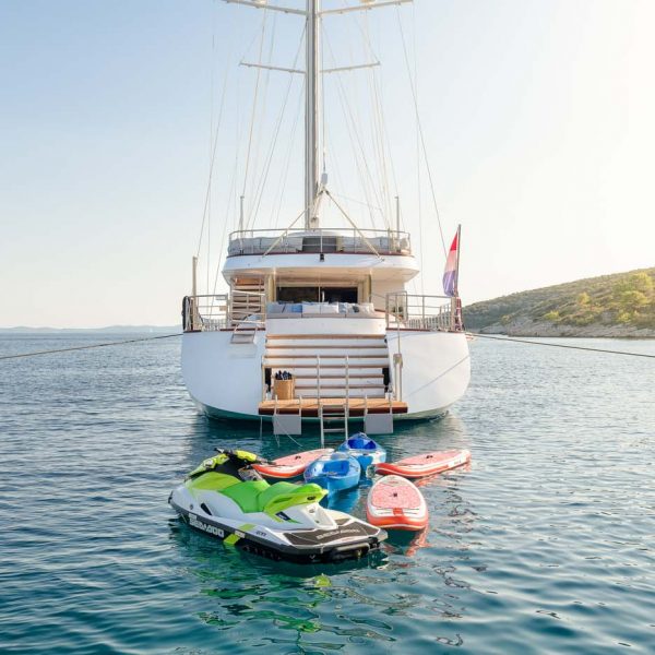 Lady Gita Yachting Croatia 34